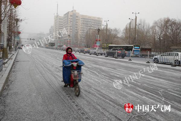 今起全国大部将迎雨雪降温天气